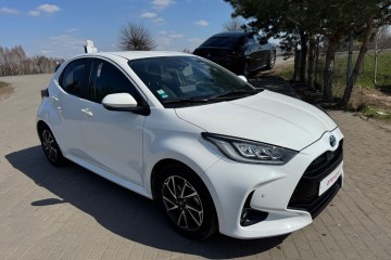 1.5 VVT-i Hybrid 2022r/ LED/ oryginalny niski przebieg: 8843km
