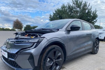 E-TECH Electric EV60 220KM 2024r/niski przebieg/niska cena ; 58.000zł.