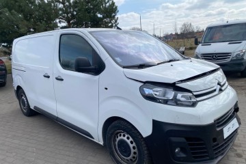 1.5 BlueHDi 2021r/ navi/ kamera