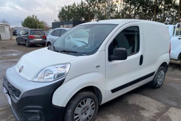 1.4 benzyna /  serwisowany w ASO / pali / jeździ