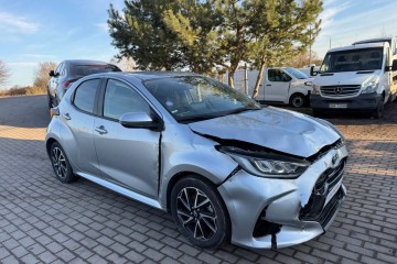 1.5 VVT-i 2022r/ LED/ kamera